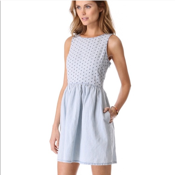 Madewell Dresses & Skirts - Madewell blue chambray eyelet dress NWOT